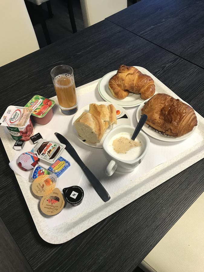 Hotel Le Rohu Sene Bagian luar foto